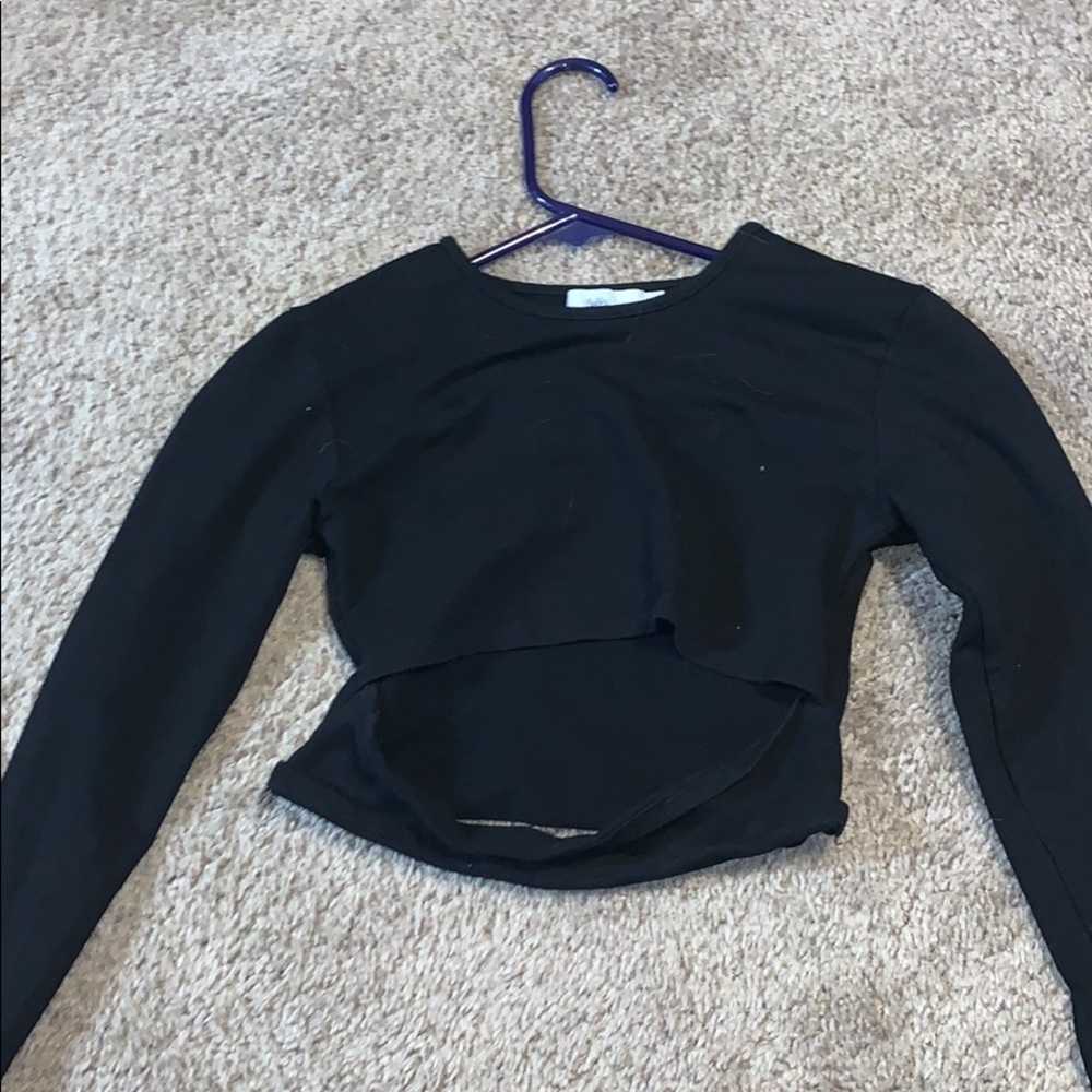Black long sleeve adika top